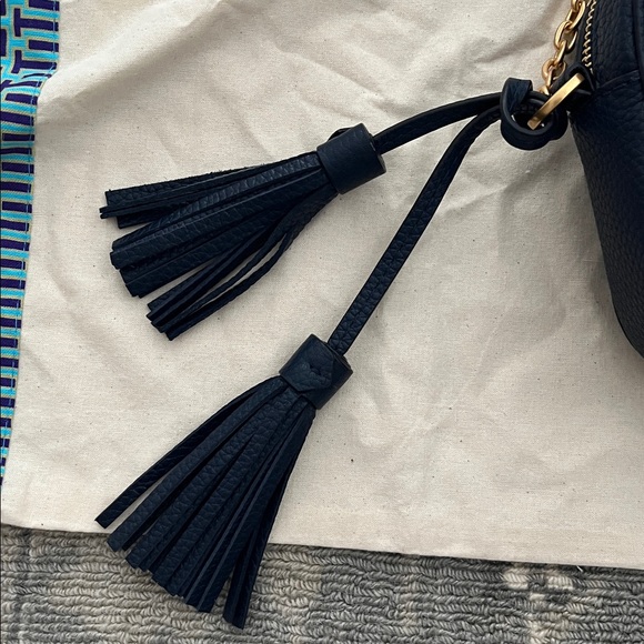 Tory Burch | McGraw Camera Bag | Royal Navy | like new ✨ - Picture 6 of 11